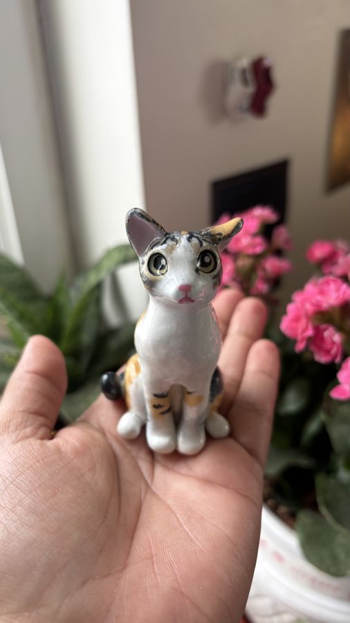 Custom pet sculpture commission by Moon Kiln