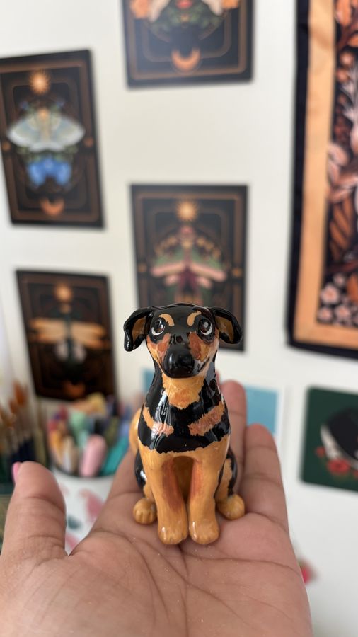 Custom pet sculpture commission by Moon Kiln