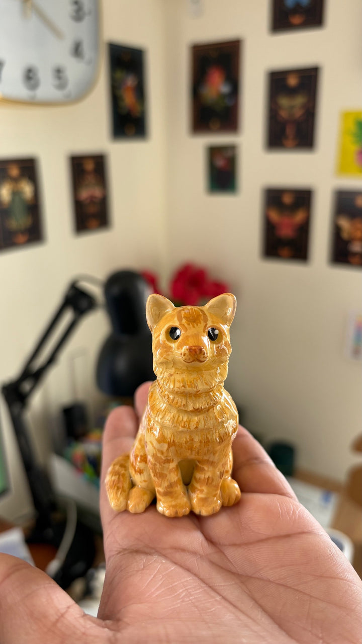 Custom pet sculpture commission by Moon Kiln
